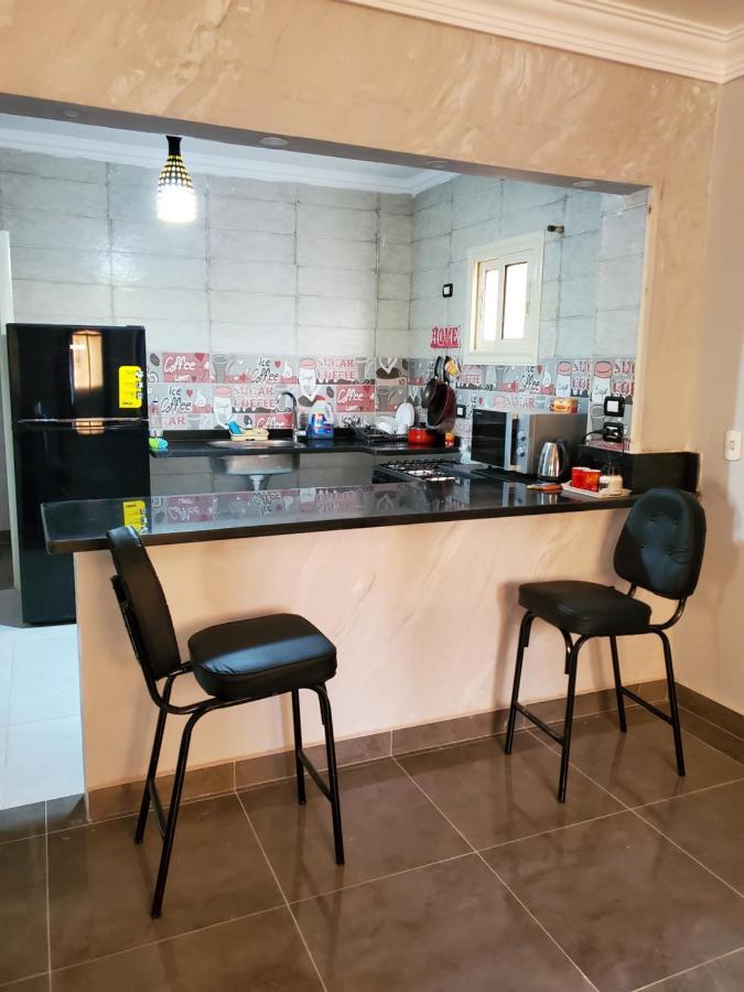 Spacious 3 Bedroom - Families Only Місто ім. 6 Жовтня