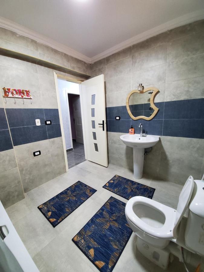 Spacious 3 Bedroom - Families Only * Місто ім. 6 Жовтня
